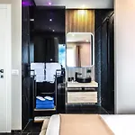 My Place Couette-café